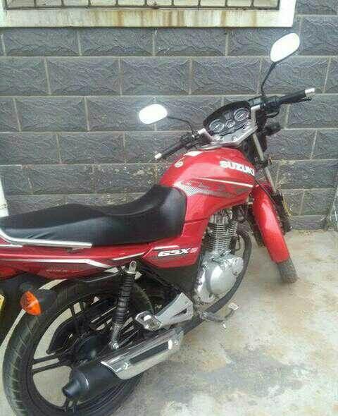 铃木gsx125顶配手续全
