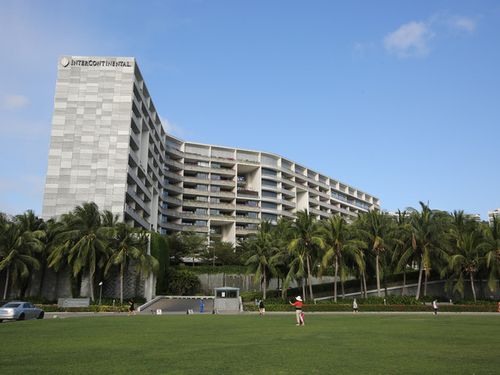  三亚大东海 海棠湾4晚5日酒景套餐>2晚半山半岛洲际,2晚亚特兰蒂斯