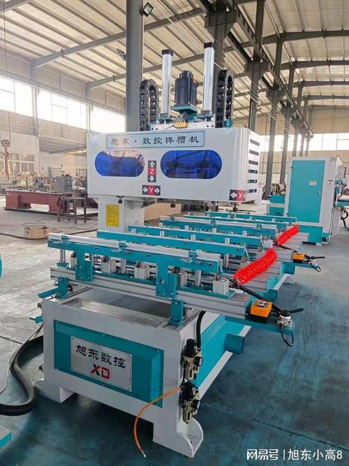 咱们生产家具的企业,大都脱离不了两种设备:1,木工数控开榫机;2,木工