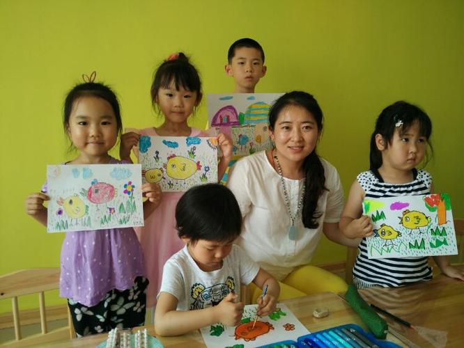 其它 快乐的小画家 写美篇 鲁商首府小画家绘画班开课了,欢迎小区的