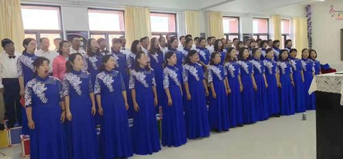 喜迎开门红,"马兰花"教师合唱团初啼,清唳嘹亮