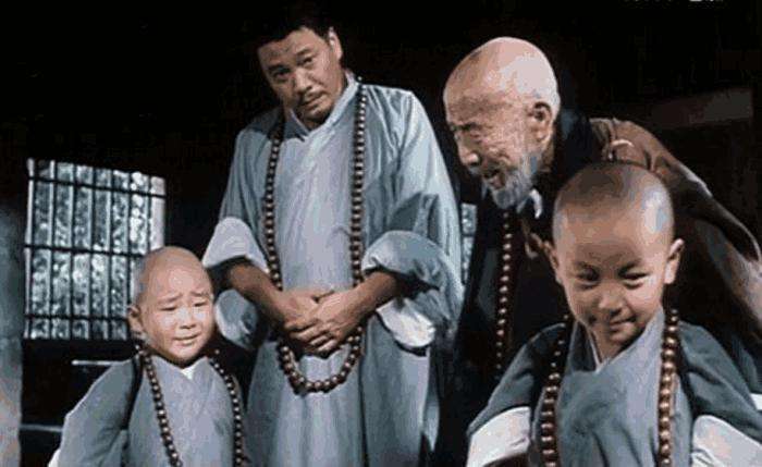 但是小编初识他是在电影《新乌龙院》中.