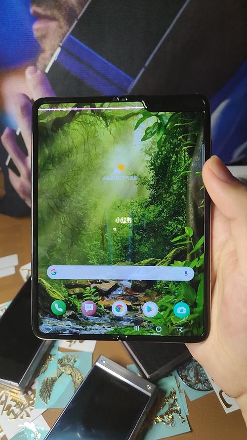 三星折叠手机_手机_三星折叠手机_科技数码_移动数码