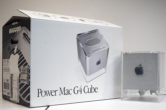 power mac g4 cube没有配备散热风扇,而是完全依托于对流原理散热.