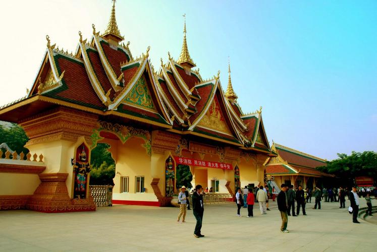 图片大全] 云南西双版纳垲大佛寺风景图片