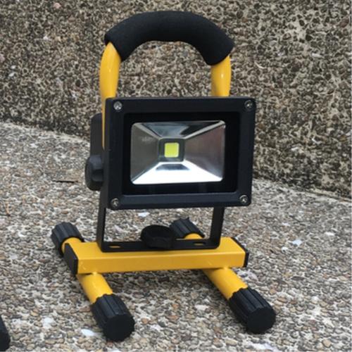 可充电应急灯手提式充电投光灯户外广场照明便携式移动工作灯10w充电