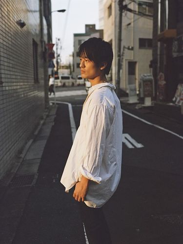 尾崎裕哉的图片