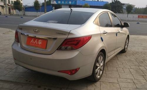 现代-瑞纳 2014款 1.4l 手动顶级型top