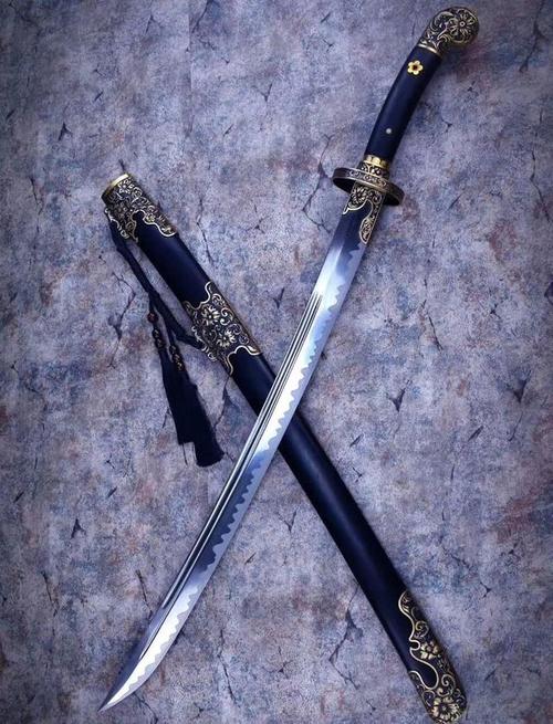 乌木鞘纯铜卷草纹装具,复古贵族清刀