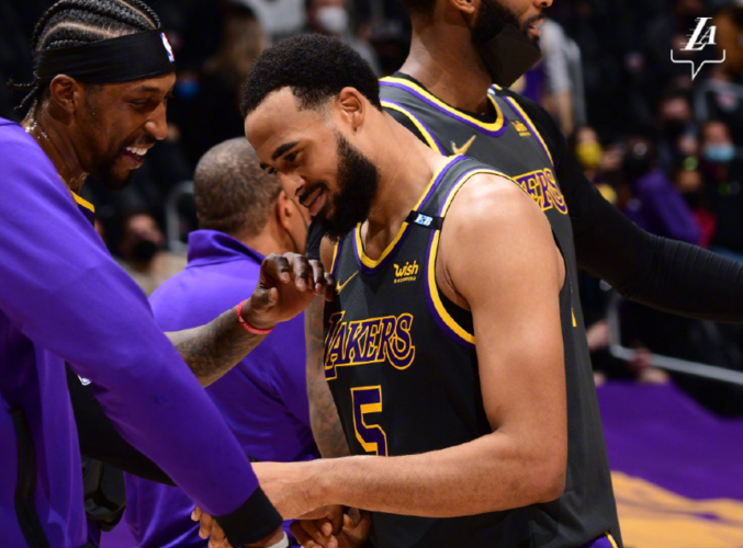 放弃洛瑞选择威少只因为小塔克湖人原本有另外一个结局