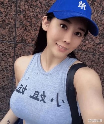 健身女网红刘太阳,颜值身材无可挑剔