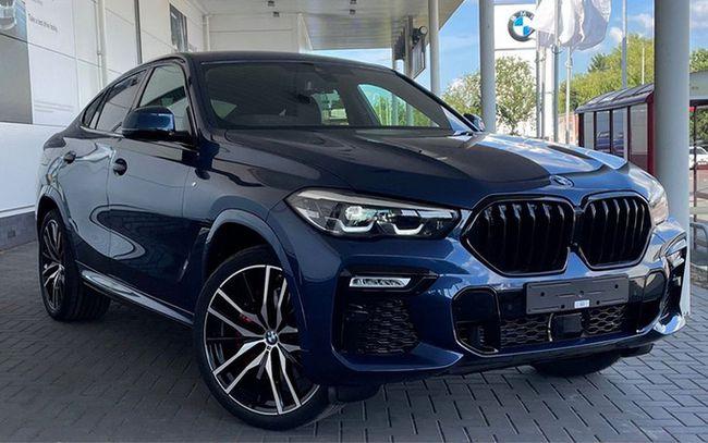 宝马x6海外实拍曝光搭30t尺寸超保时捷卡宴