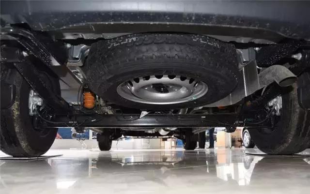 事实胜于雄辩,福特新全顺vs大通v80谁会是你的"最佳拍档"?