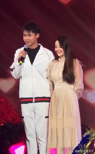 广西第一网红许华升生日官宣女友吴静婷