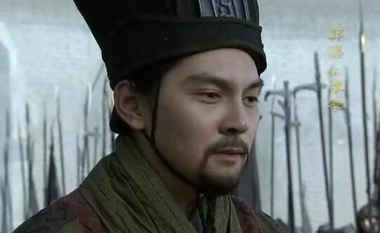 谋略奇士郭嘉,但却英年早逝,看郭嘉一生都做了多少宏伟的大事