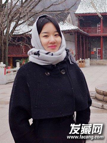 > 孟非的女儿孟星亚发型 18岁女儿近照发型撞脸奶茶妹(4) 导读:小苹果