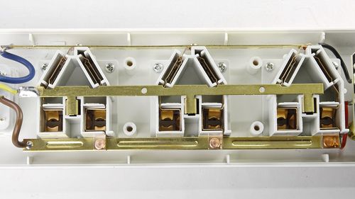 达世奇usb充电插排st-3c3u评测及拆解