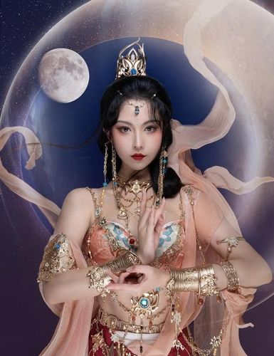 异域舞娘化身魅惑青蛇,连法海都压不住她!网友:佛祖都想还俗