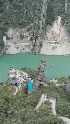 湖南省邵阳市洞口县桔城东路靠近洞口县交警大队天气预报