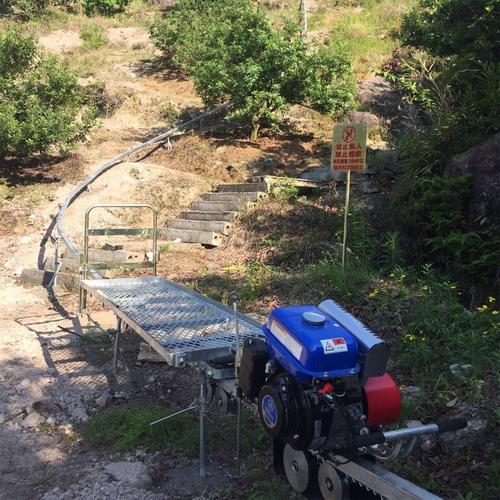 果园农用山地单轨运输车爬坡自走式柴油齿条式工程搬运轨道运输机
