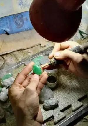 行业的最高机密,翡翠抛光,今天曝光了!