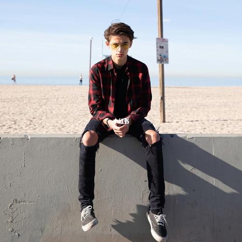 ins:william.franklyn.miller