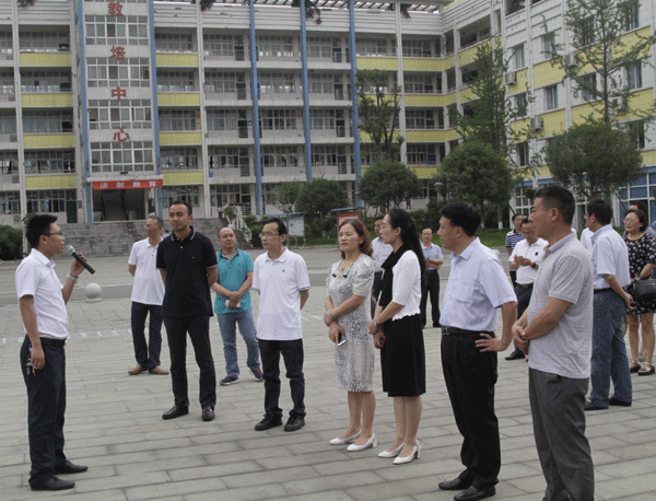 眉山市东坡区人民代表大会常务委员会