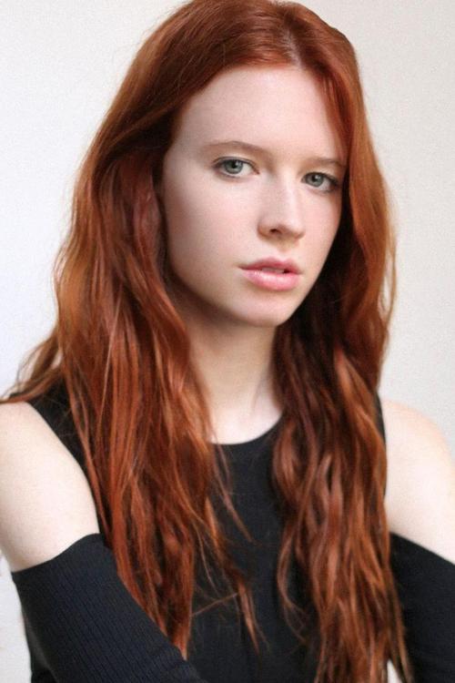 美国模特charlottestevens对红头发而且长得好看的人抱有好感