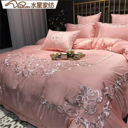 共203 件水星家纺全棉贡缎婚庆四件套相关商品