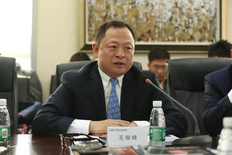 中国留学生的四十年之王俊峰为中国律师赢得国际尊重