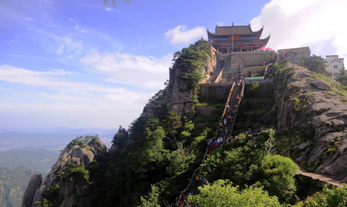 中国五大佛教名山,有两座位于浙江,其中一座饱受争议