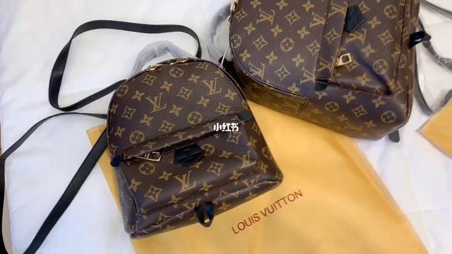 lv 经典老花双肩包94 大号27cm 小号20cm_路易威登怎么样_双肩包