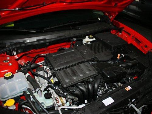 长安马自达 马自达3 1.6 at 发动机主体特写