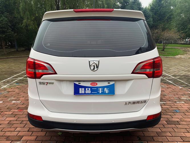 5 手动 标配 宝骏 730 【上牌时间】2018年1月(早产) 【车辆配置】