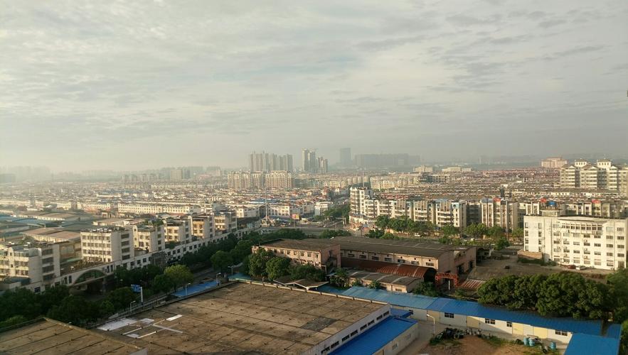 安徽省安庆市宜秀区同安路靠近宜秀区人民法院光彩大市场巡回法庭天气