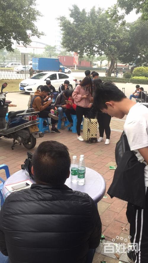 大量学生寒假工,10-14元/小时,包吃住