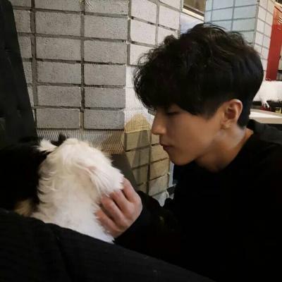 com 一甜:酷酷哒男头哈_qq男生头像_我要个性网 woyaogexing.com