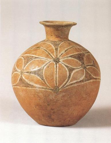 彩陶花瓣纹壶-大汶口文化