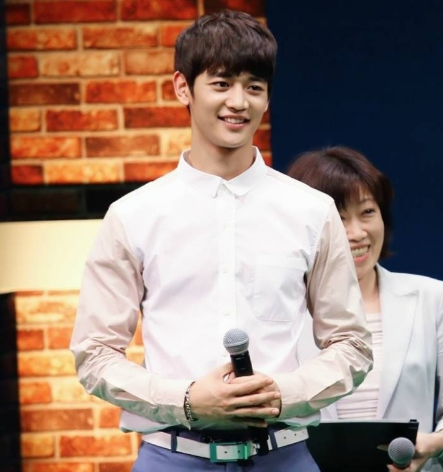 居然有人对太阳过敏!李楷灿,崔珉豪,sm家族这两人都对太阳过敏