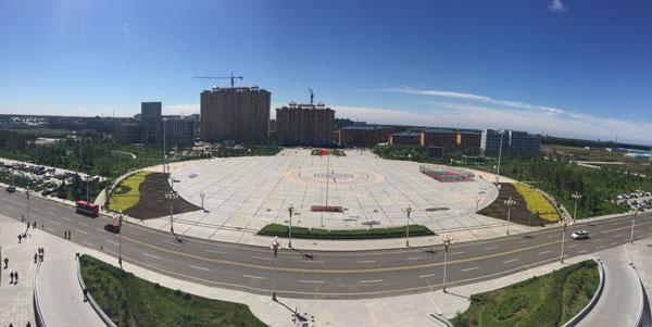 青冈县靖城体育公园.