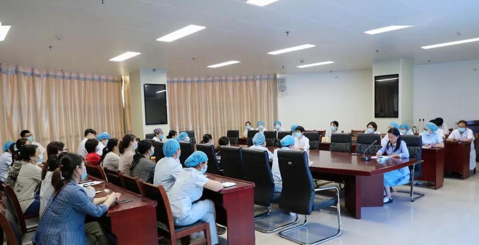 安阳地区医院召开2020年度第一次通讯员工作会议