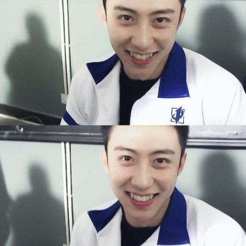 你的"虎牙"好看吗?