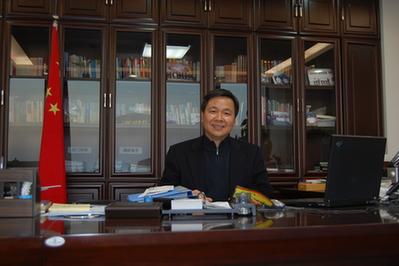 浙江长兴县县委书记刘国富"逼农民发财"