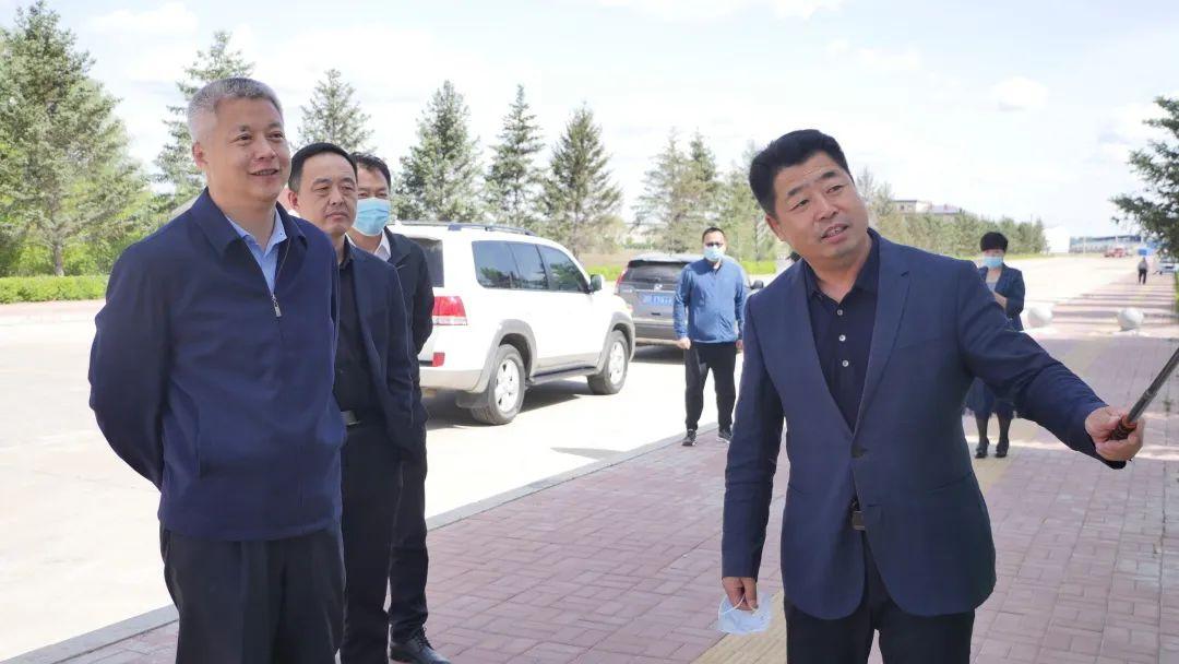 市委常委,市政府副市长杜崇敏深入梅里斯区调研