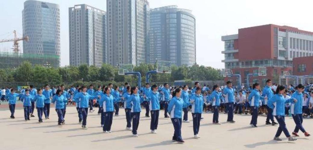 青春炫舞,梦想飞扬——北大培文济宁市实验中学第十届