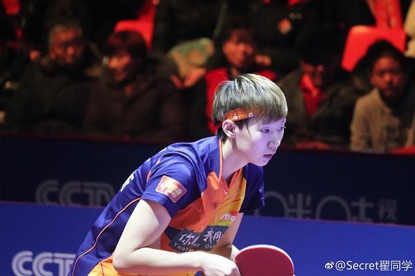 王曼昱的狙击时刻发带太帅气了曼昱美图摩多摩多