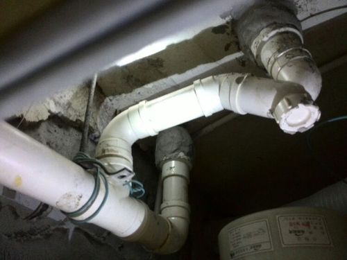 地漏(无防臭弯头,排污闷头),洗脸池下水管.