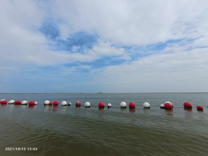 上海金山城市沙滩门票很便宜,跟环境比超值.
