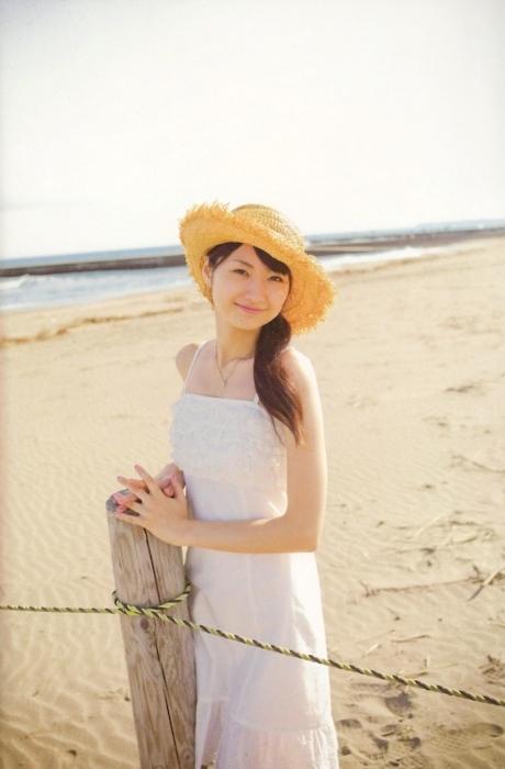 户松遥用vr技术亲手投喂宅男
