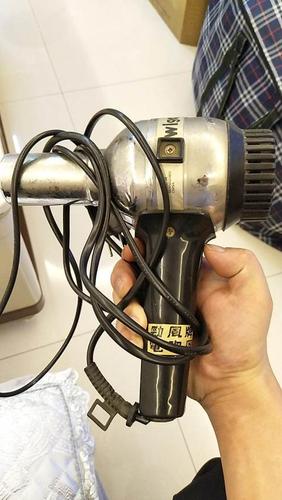 老式高档吹风机
